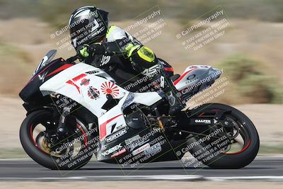 media/Nov-01-2025-CVMA (Sat) [[fc0f7531b8]]/Race 7-Formula Twins-Formula 40 UL/